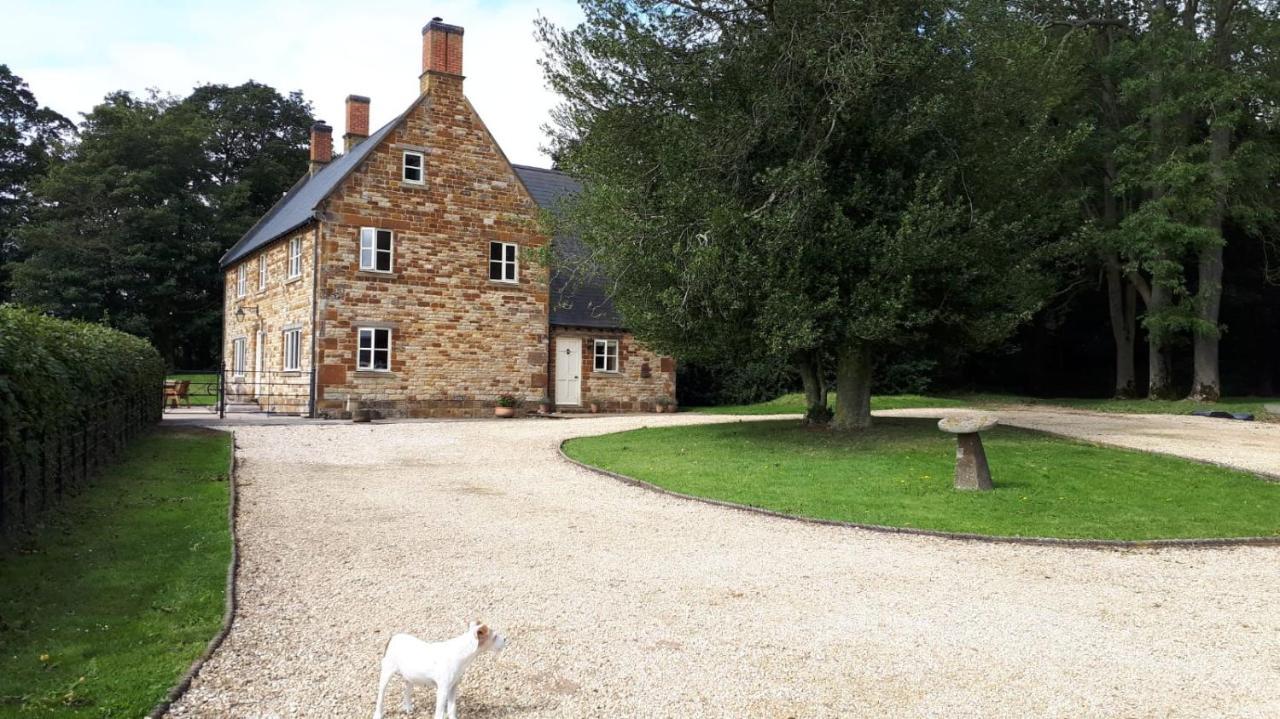 Cockley Hill Farm Bed & Breakfast Brackley  Bagian luar foto